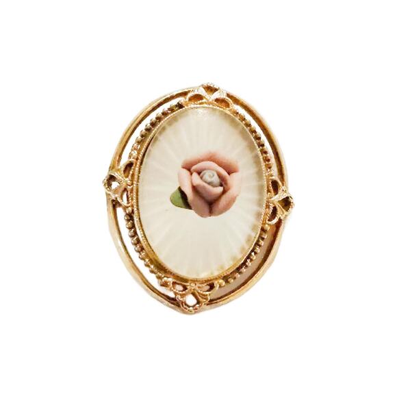 Vintage Lucite Rose Cameo Brooch - Picture 2 of 10